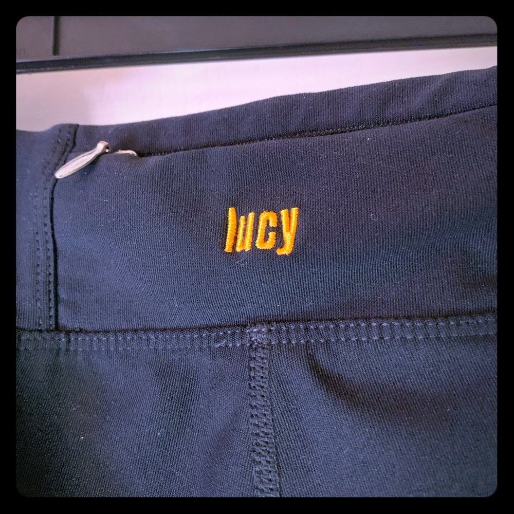 Lucy cropped workout leggings